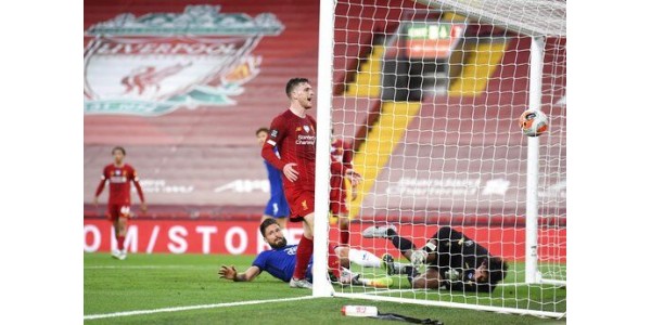 Chelsea marcó 3 goles contra el Liverpool